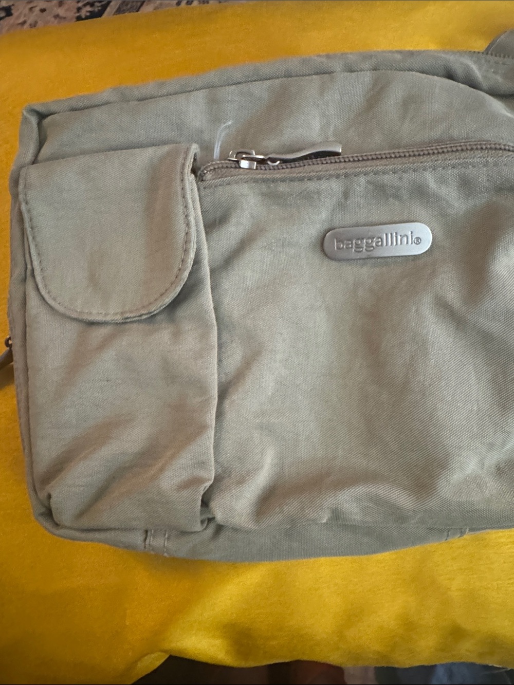 Baggallini Men's Messenger Bag - Sage Green